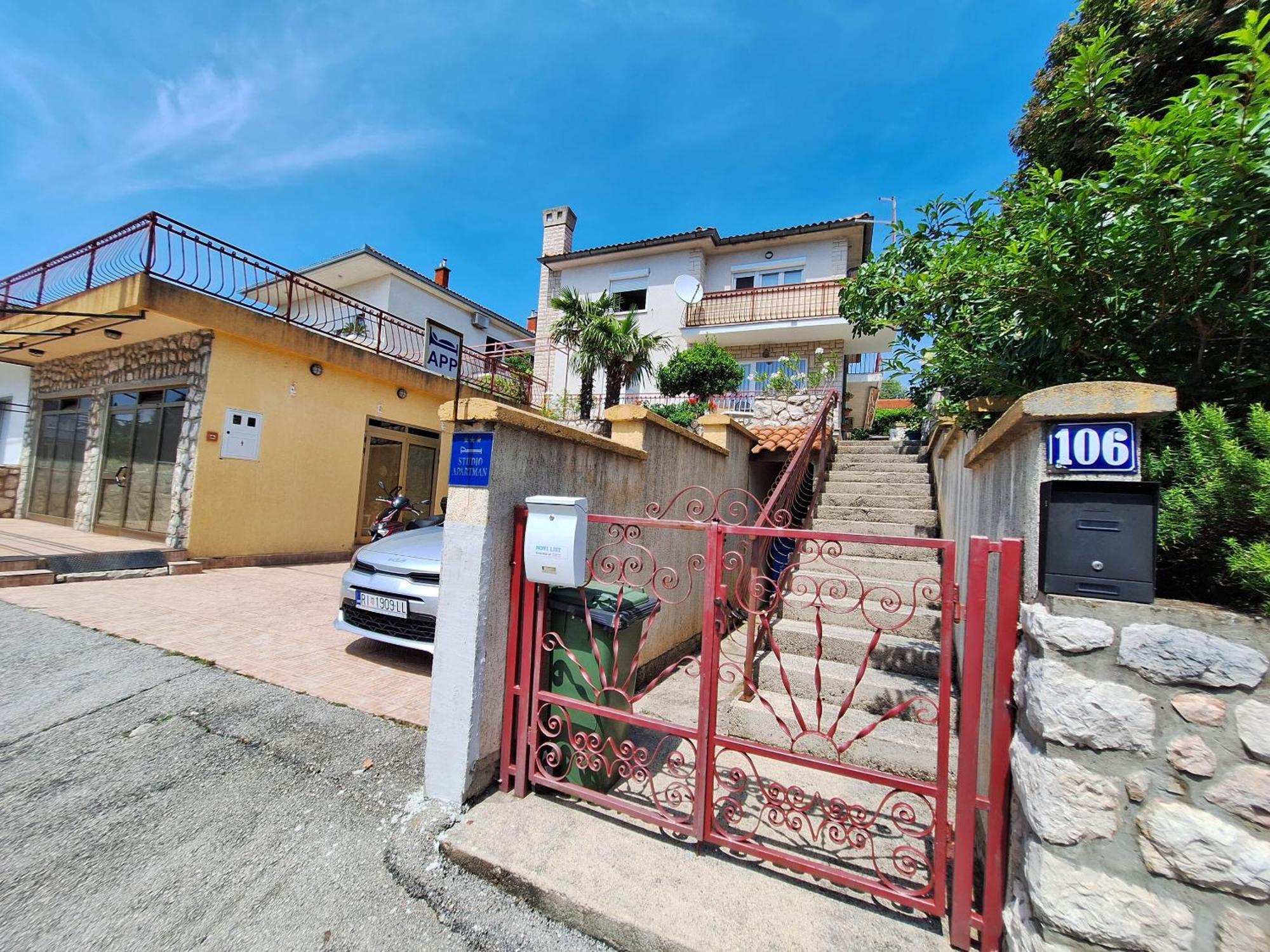 Tortuga Apartma Dramalj